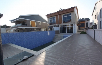 Villa with Private Pool Close to 2nd Beach of Didim