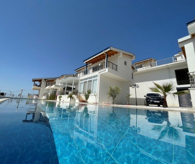 DIDIM-AKBUK: 3+1 VILLA WITH FULL SEA VIEW