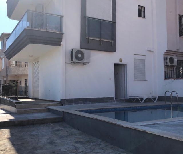 DIDIM-Altinkum: 3+1 Villa with Privte Pool 160m²